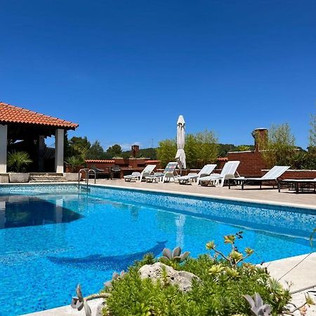 Gorana Apartman With Swimming Pool Daire Jelsa  Dış mekan fotoğraf